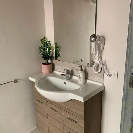 Green Rooms Ferrara 4*