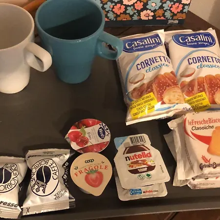 Green Rooms Ferrara בית הארחה 4*