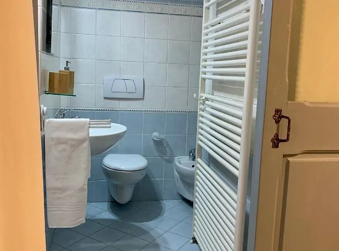 Green Rooms Ferrara Πανσιόν