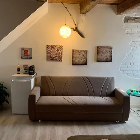 Green Rooms Ferrara Guest house *